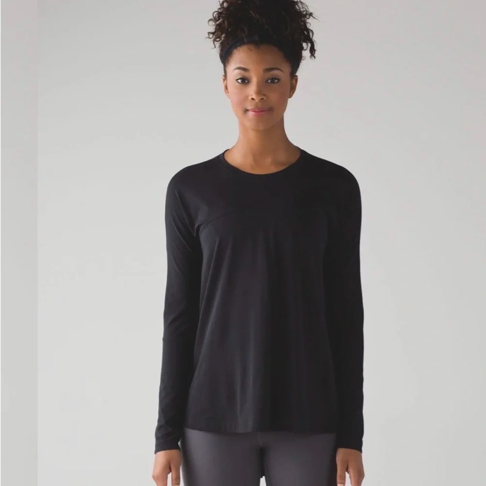 Lululemon Acadia Women’s Black Long Sleeve Top - Picture 2 of 8